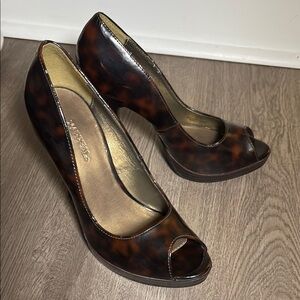 Women's Brown Tortoise Peep-Toe Heels